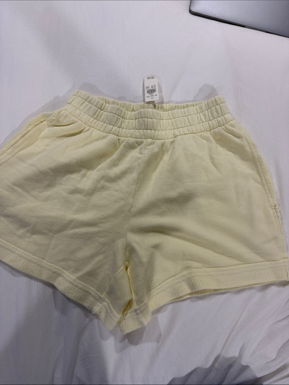 aerie Ribbed Athletic Shorts in Pale Yellow